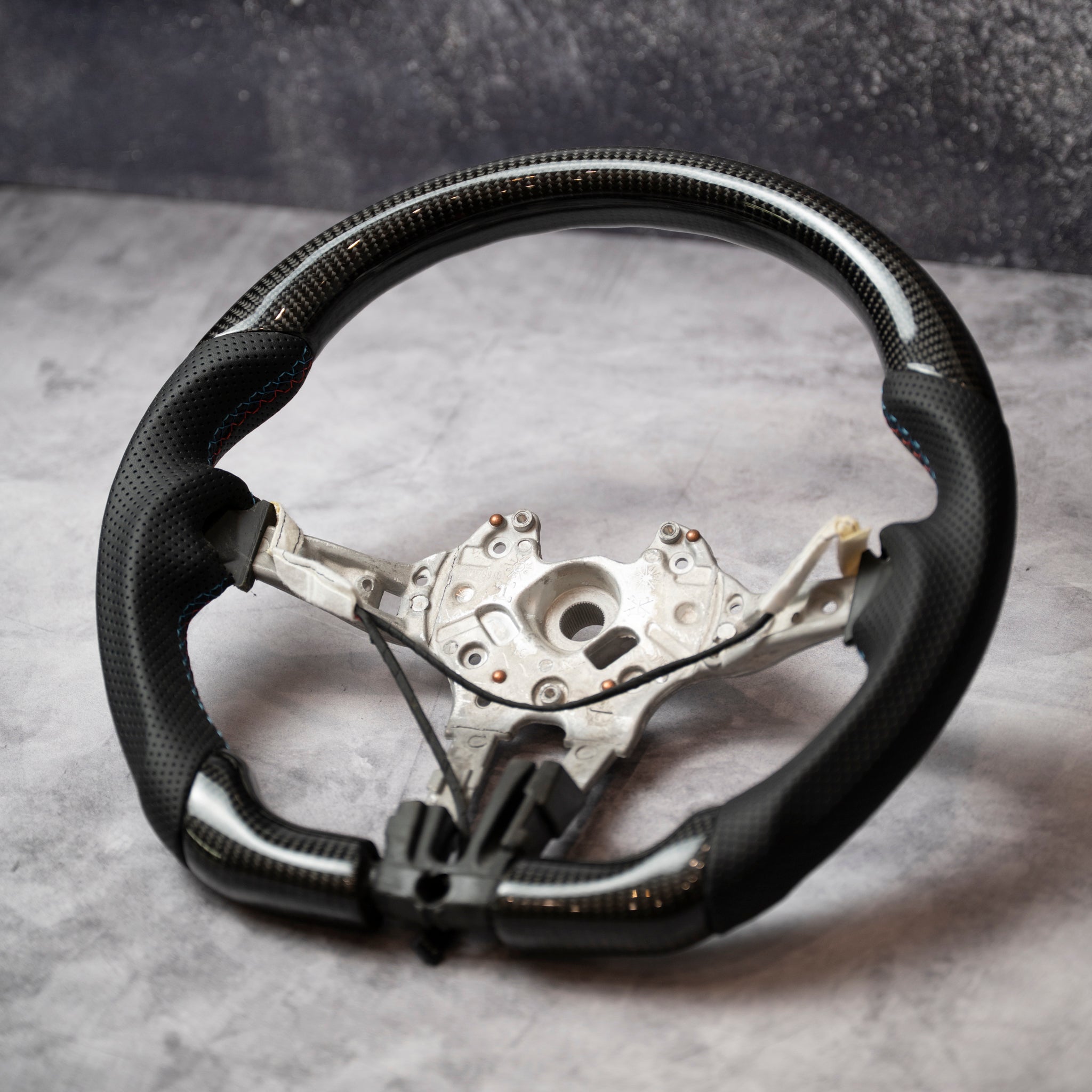 Carbon Steering HWeel with perforated leather - ALL F SERIES